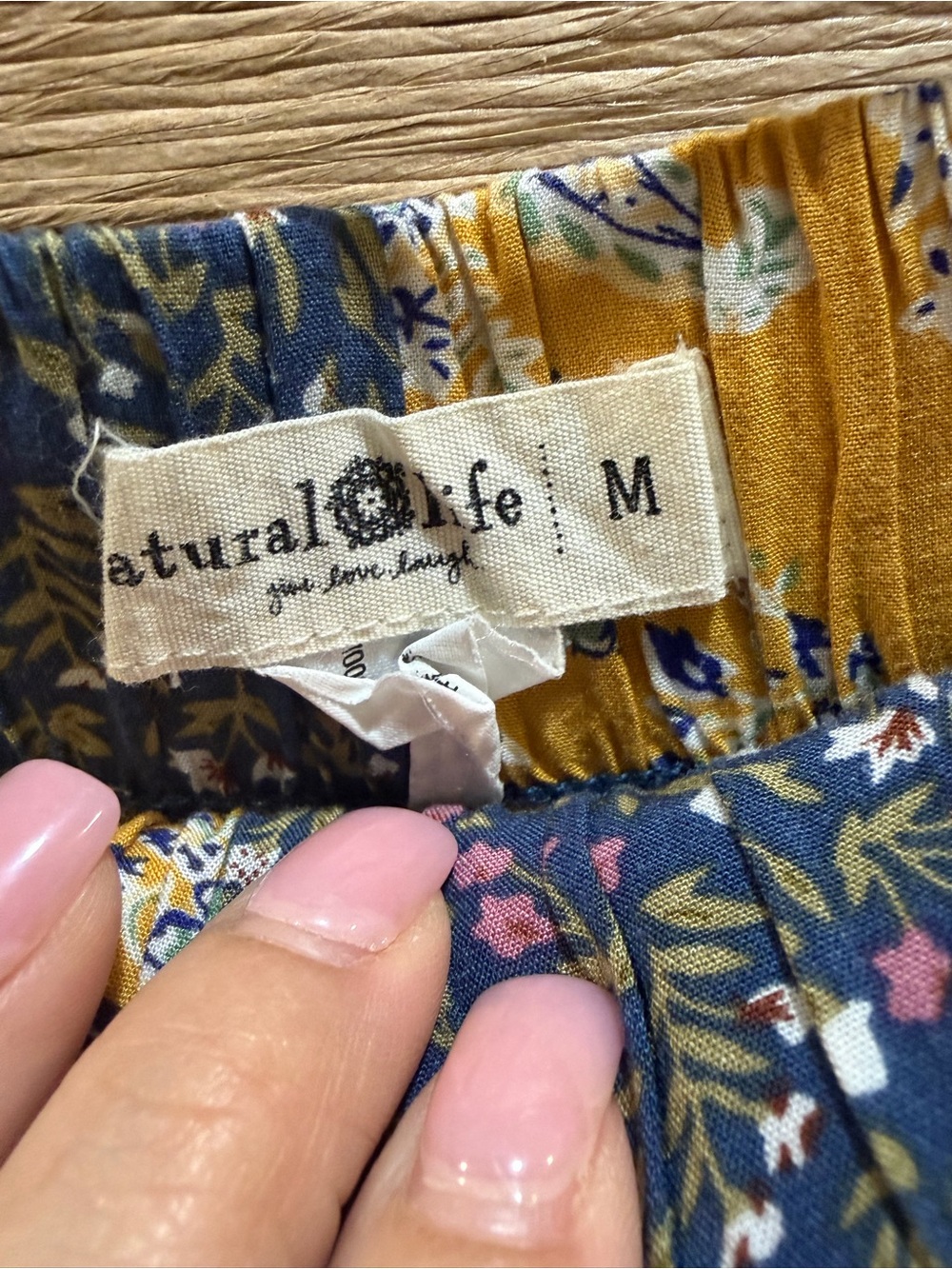 Natural Life Patchwork Floral Palazzo Pants Medium Boho Hippie Cropped Ankle M - Picture 4 of 4